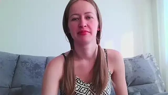 Milana_Kisss from StripChat is Freechat