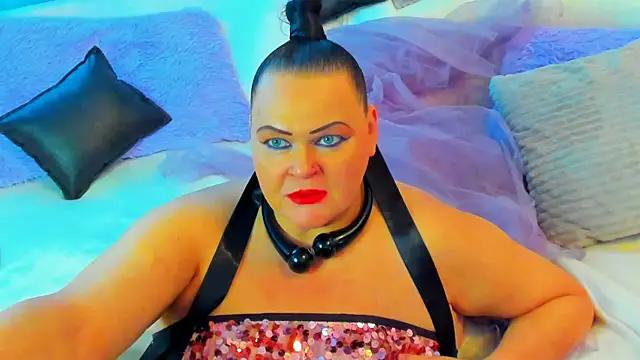 Unleash your urge for fetish cams livestreamers with our pick of steaming hot models, versed in the art of seduction and indulgence.