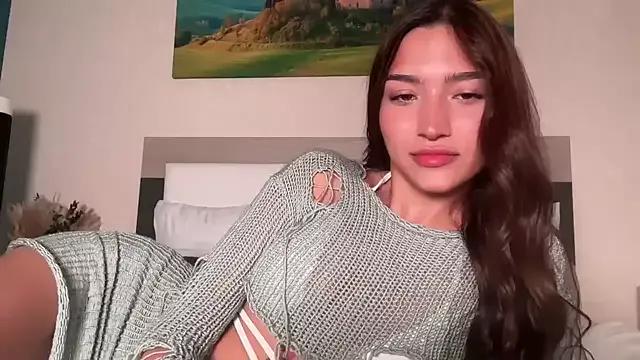 Unleash your urge for fetish cams livestreamers with our pick of steaming hot models, versed in the art of seduction and indulgence.