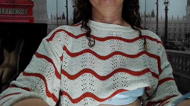 Milf_Valeria from StripChat is Freechat