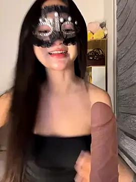 Unleash your urge for fetish cams livestreamers with our pick of steaming hot models, versed in the art of seduction and indulgence.