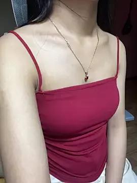 Mina048 from StripChat is Freechat