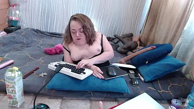 Unleash your urge for fetish cams livestreamers with our pick of steaming hot models, versed in the art of seduction and indulgence.