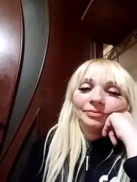 MirandaStar462 from StripChat is Freechat