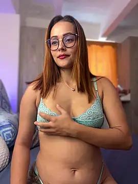 Unleash your urge for fetish cams livestreamers with our pick of steaming hot models, versed in the art of seduction and indulgence.