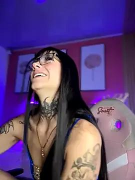 Unleash your urge for fetish cams livestreamers with our pick of steaming hot models, versed in the art of seduction and indulgence.