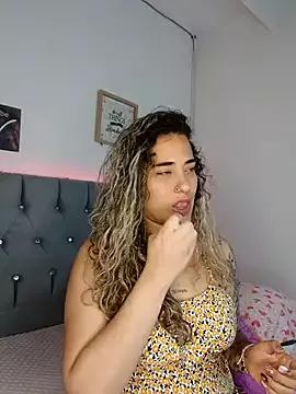 Miss-Melina from StripChat is Freechat
