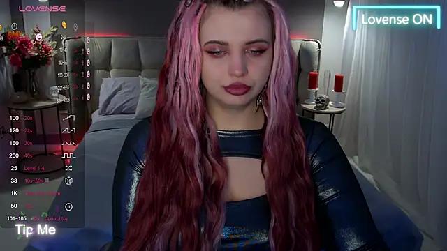 Unleash your urge for fetish cams livestreamers with our pick of steaming hot models, versed in the art of seduction and indulgence.