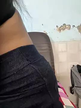 miss_moonikaa from StripChat is Freechat