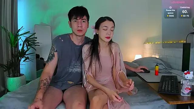 Unleash your urge for fetish cams livestreamers with our pick of steaming hot models, versed in the art of seduction and indulgence.