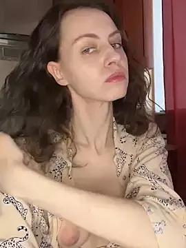 MissAnuta from StripChat is Freechat
