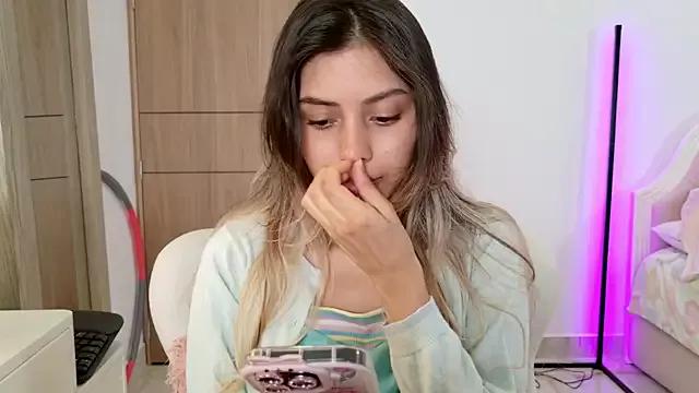 Unleash your urge for fetish cams livestreamers with our pick of steaming hot models, versed in the art of seduction and indulgence.