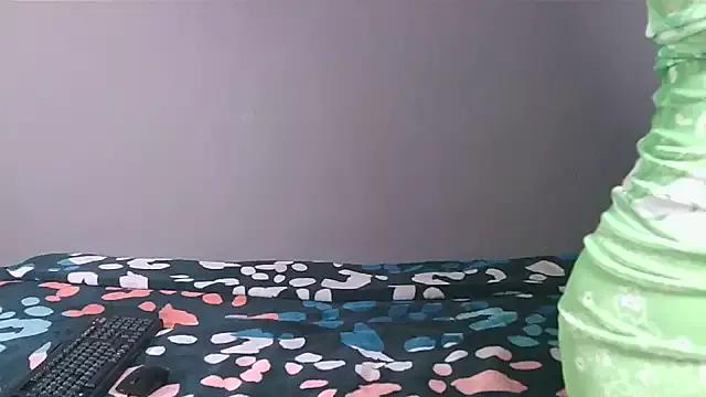 Unleash your urge for fetish cams livestreamers with our pick of steaming hot models, versed in the art of seduction and indulgence.