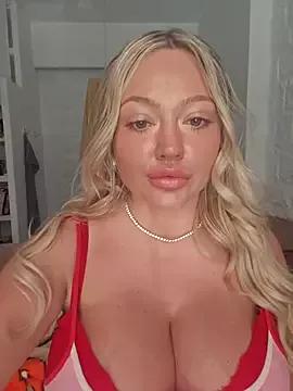 misstitmouseofficial from StripChat is Freechat