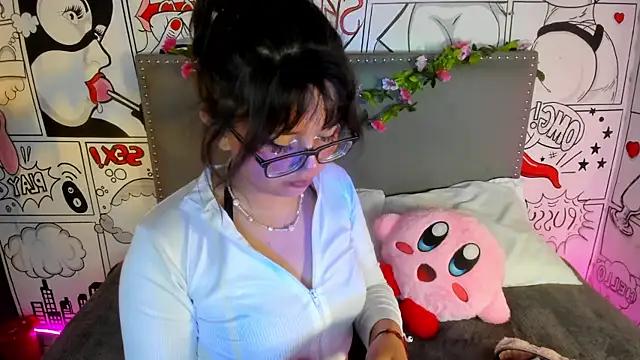 Unleash your urge for fetish cams livestreamers with our pick of steaming hot models, versed in the art of seduction and indulgence.