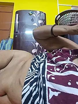 mistirani from StripChat is Freechat