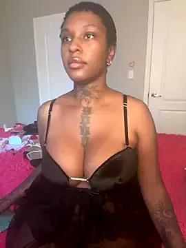 MistiSavannah from StripChat is Freechat