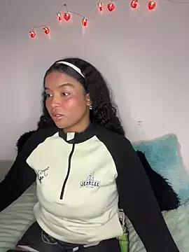 mitschellfox21 from StripChat is Freechat