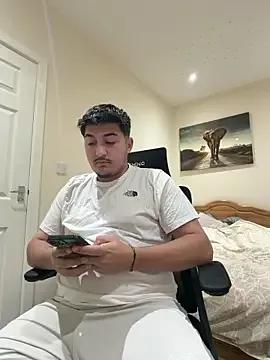 mixedcouplee69 from StripChat is Freechat