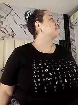 Unleash your urge for fetish cams livestreamers with our pick of steaming hot models, versed in the art of seduction and indulgence.