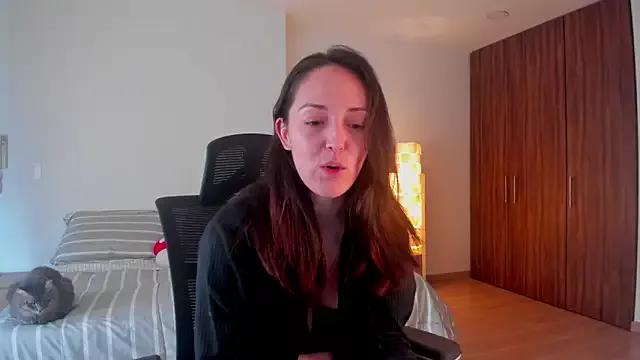 molly_marmalade_ from StripChat is Freechat