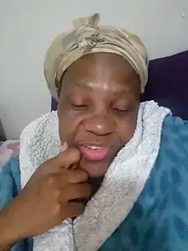 Mommy_Sienna from StripChat is Freechat