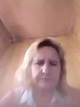 Mona-Elisa441 from StripChat is Freechat