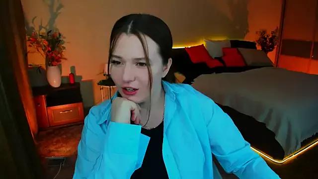 Moonvelle from StripChat is Freechat