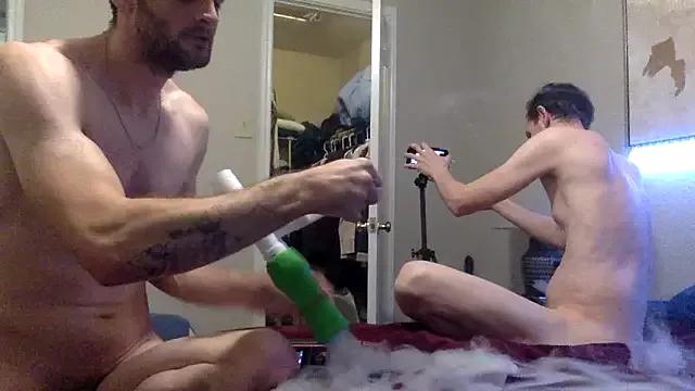 Unleash your urge for fetish cams livestreamers with our pick of steaming hot models, versed in the art of seduction and indulgence.