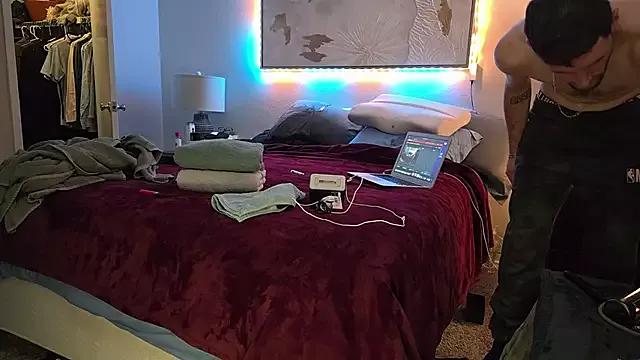 Photos of Mrkarizma from StripChat is Freechat