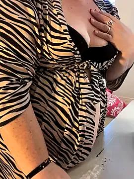 MsStrawbooty from StripChat is Freechat