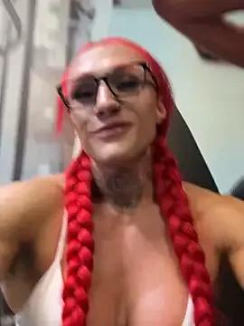 MuscleMommyy from StripChat is Freechat