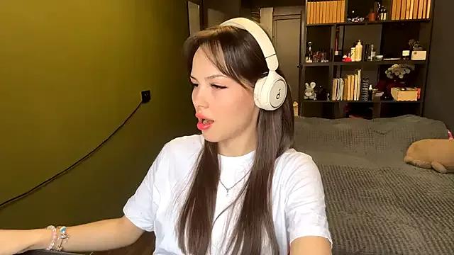 Unleash your urge for fetish cams livestreamers with our pick of steaming hot models, versed in the art of seduction and indulgence.