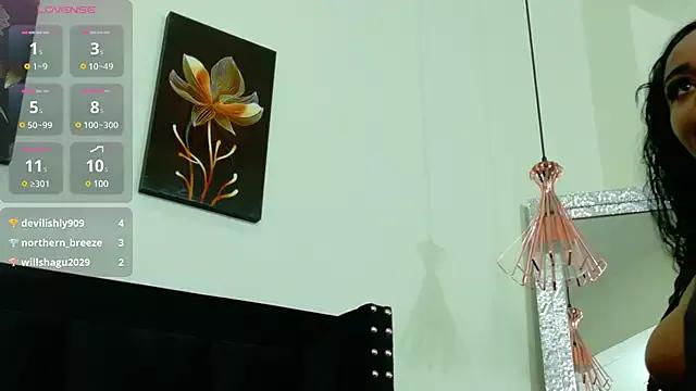 MySugarmoomy from StripChat is Freechat