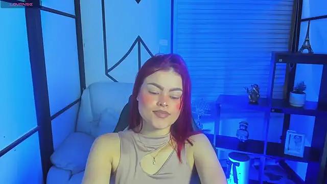 NahomiRichards from StripChat is Freechat