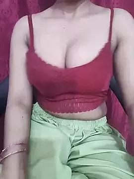 nainacutegic from StripChat is Freechat