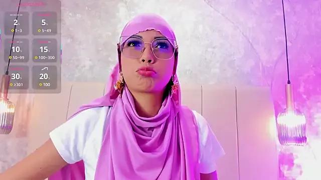 naishaa_ from StripChat is Freechat