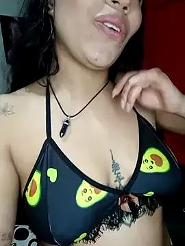Naomi-Simpson from StripChat is Freechat