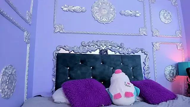 Unleash your urge for fetish cams livestreamers with our pick of steaming hot models, versed in the art of seduction and indulgence.