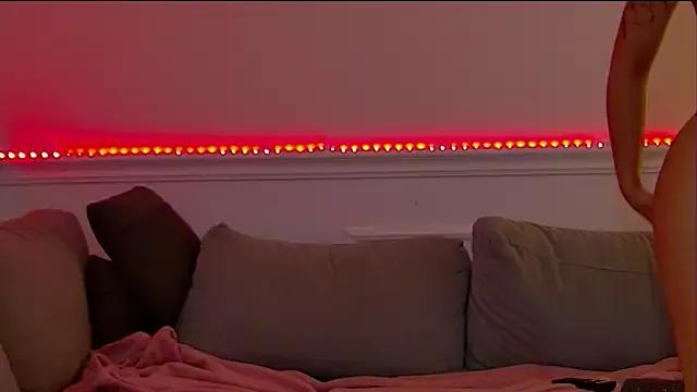 Unleash your urge for fetish cams livestreamers with our pick of steaming hot models, versed in the art of seduction and indulgence.