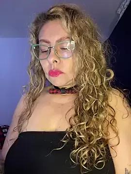 Naomy-Love from StripChat is Freechat