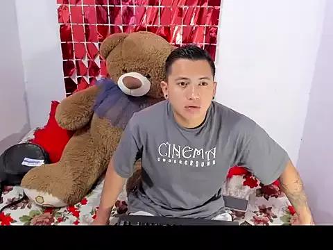 NataliaAndJulliam from StripChat is Freechat