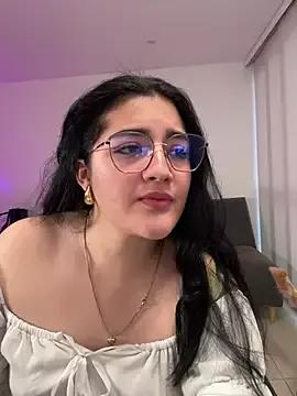 NatalieRaven from StripChat is Freechat