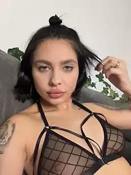 Unleash your urge for fetish cams livestreamers with our pick of steaming hot models, versed in the art of seduction and indulgence.