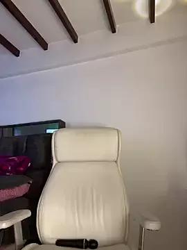 natashasweet from StripChat is Freechat