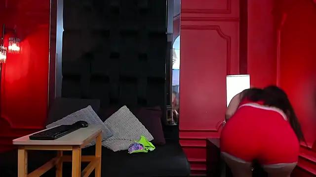 Unleash your urge for fetish cams livestreamers with our pick of steaming hot models, versed in the art of seduction and indulgence.