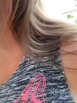 NaughtyCatgirl from StripChat is Freechat