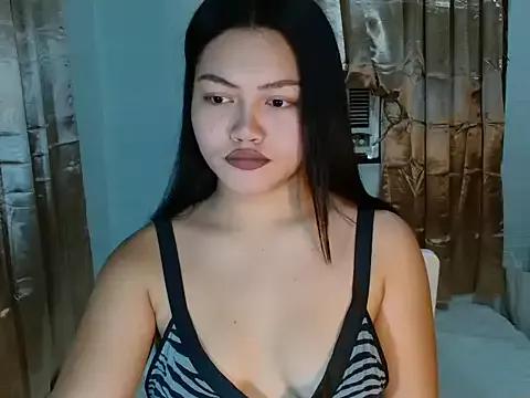 naughtyhothailey from StripChat is Freechat