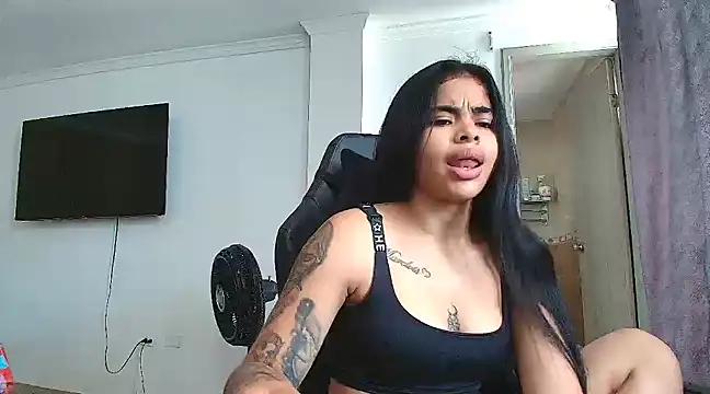 Unleash your urge for fetish cams livestreamers with our pick of steaming hot models, versed in the art of seduction and indulgence.