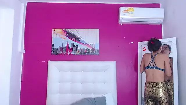 Unleash your urge for fetish cams livestreamers with our pick of steaming hot models, versed in the art of seduction and indulgence.